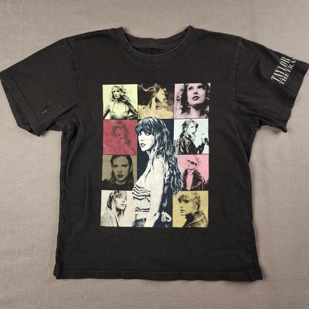 Taylor Swift The Eras Tour Concert T-Shirt Black Graphic Tour Dates Tee Small